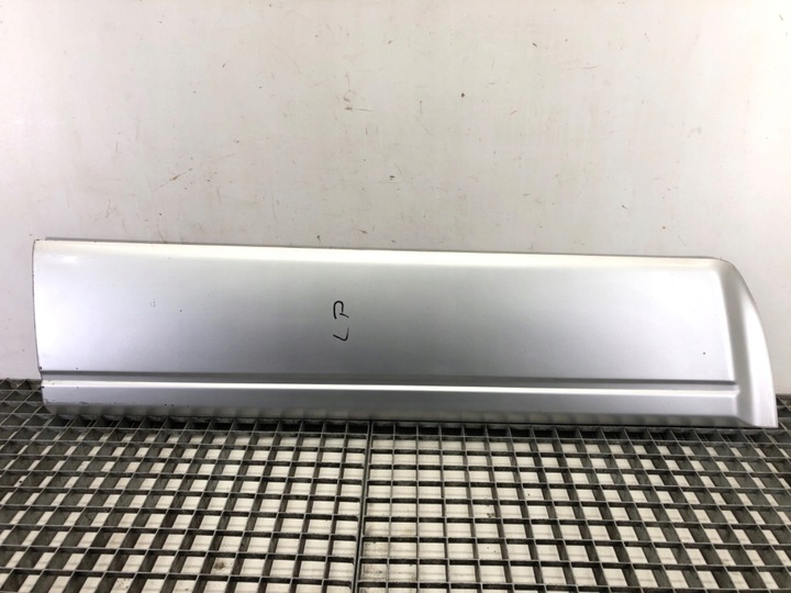 фото №1, Планка дверь левый перед mitsubishi pajero iii внедорожный 99-07 mn117283