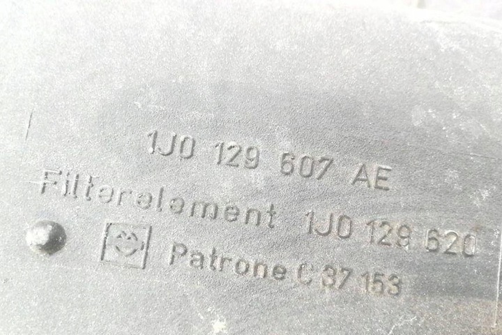 фото №8, Корпус фильтра воздуха skoda octavia i combi 1u5 1j0129607ae 1.9l