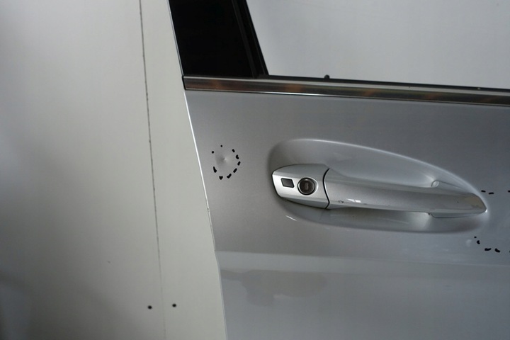 фото №5, Mercedes w204 дверь правые перед 775 правые передние