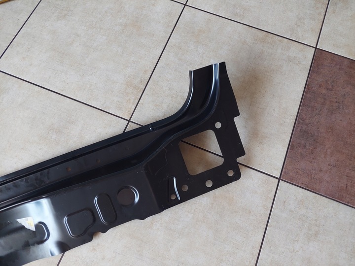 фото №8, Pas задний - audi a6 c8 - 4k9 - универсал - новый