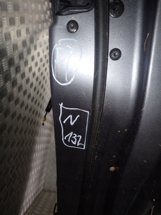 фото №9, Land rover discovery v l462 двері зад задні праві комплектні скло n132