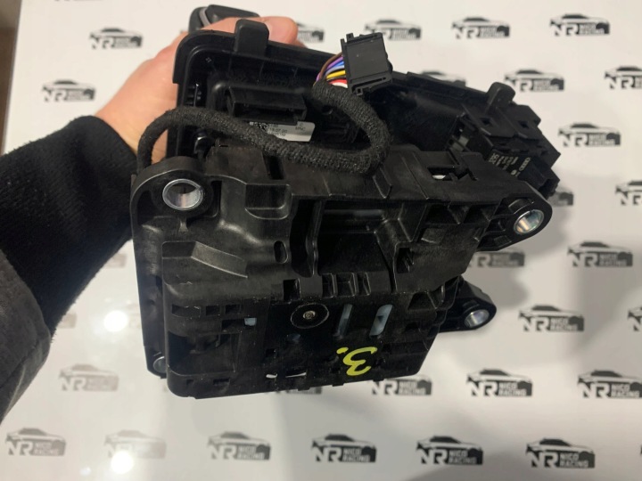 фото №9, Домкрат ручка изменения коробка передач audi a4 b9 кожа 8w1713041n 8w1713041q