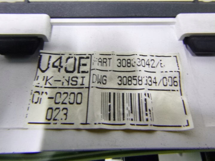 фото №6, Спидометр дисплей volvo v40 s40 1.8 98r.