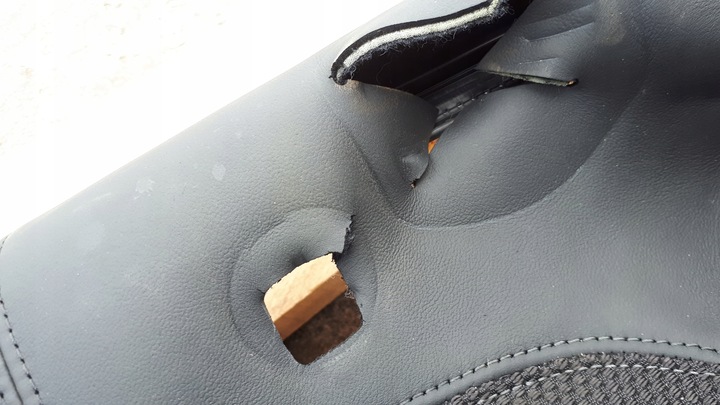 фото №13, A4 b9 8w диван зад материал кожа pół sline