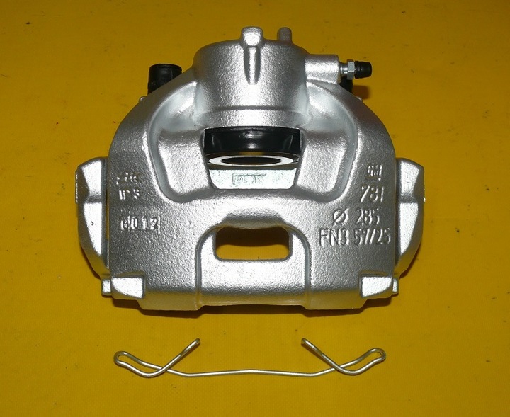 фото №3, Супорт гальмівні jarzma праві перед opel vectra c signum 285/25mm 05-08r.