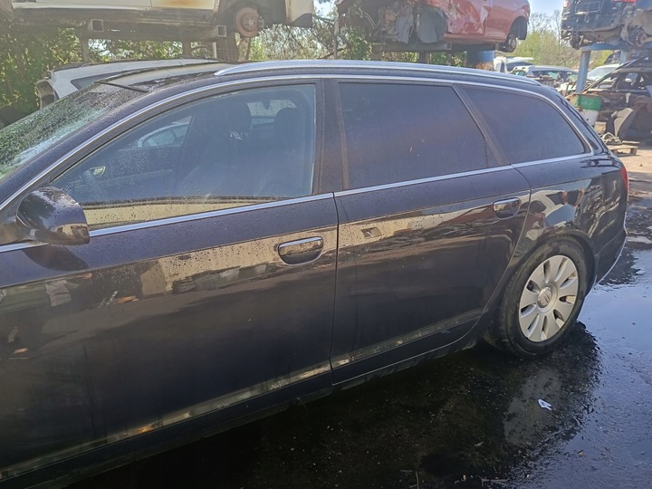 фото №12, Audi a6 c6 s line универсал потолок чёрная