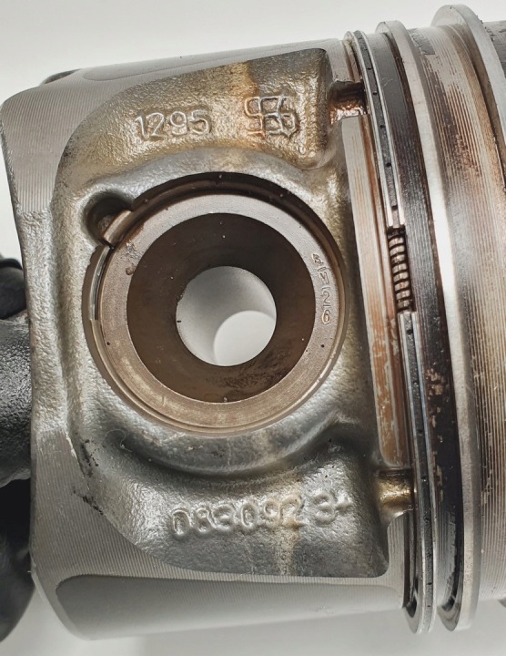 фото №6, Поршень шатун mercedes w245 w169 2.0 cdi 0830923
