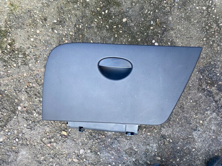 фото №1, Бардачок полиця панелі консолі європа seat leon ii