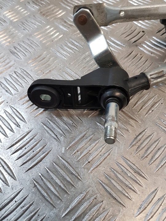 фото №7, Механизм дворник перед моторчик renault clio iii рестайлинг 09r-