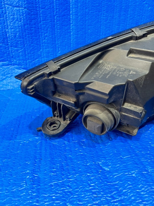 фото №11, Audi a4 b9 8w лампа перед правая полный led matrix 8w0941036