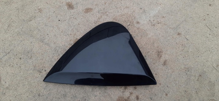 фото №1, Заглушка треугольник крыльев левая renault scenic iv 960339175r