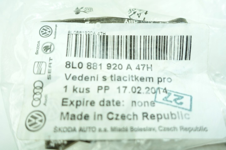 фото №7, Контактний підголівник перед 8l0881920a audi a3