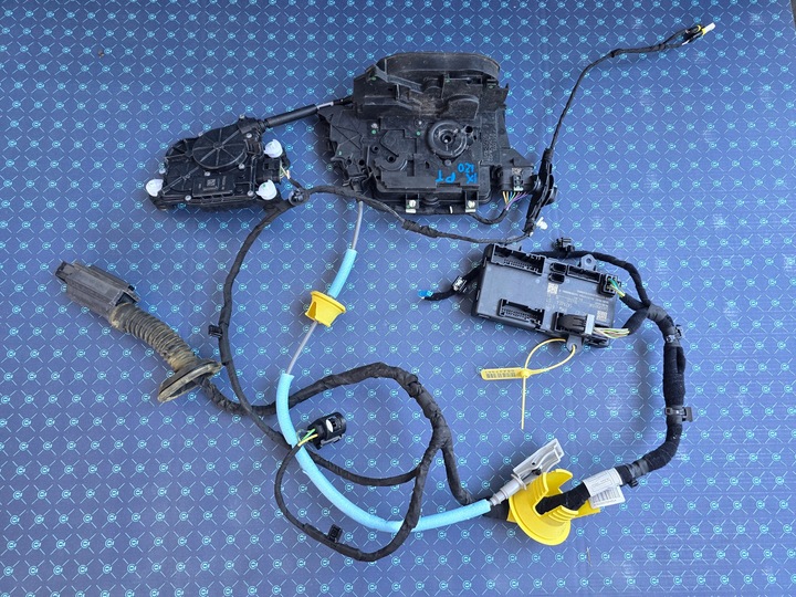 фото №1, Замок доводчик двері soft close праві зад bmw ix i20 5a2a6e4 5a258c8 7932228