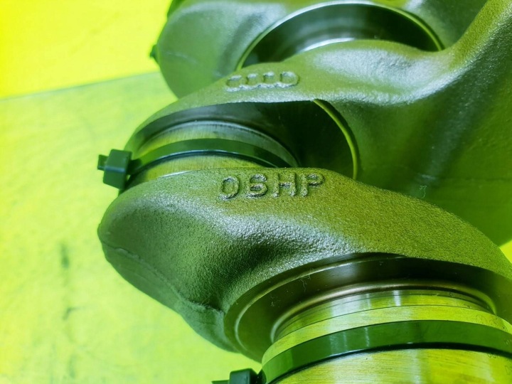фото №11, Вал коленчатый вкладыши golf vi a3 8p a4 b8 octavia 1.8tfsi cdh bzb cda 06hp hs