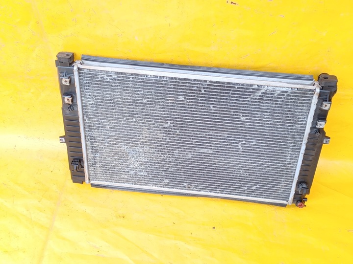 фото №9, Радиаторов audi a4 b5 1,6b 8e0121251ac