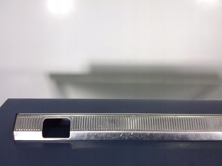 фото №5, Audi a6 c4 планка порогова багажника хромована