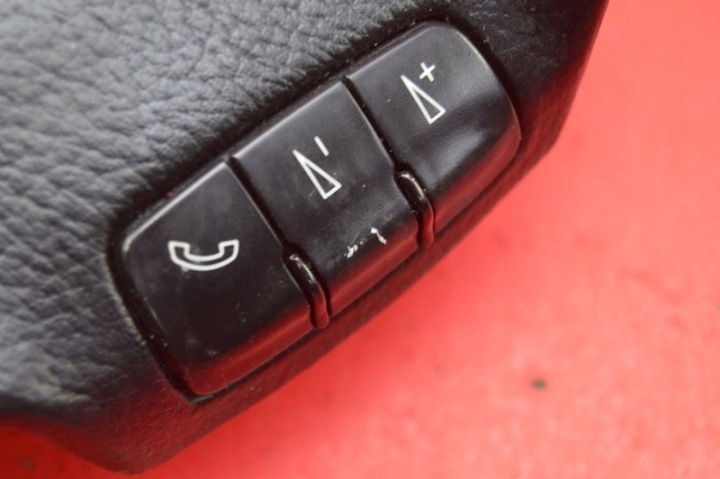 фото №12, Подушка подушка безопасности водителя 4b0880201ag audi a6 c5 97-01