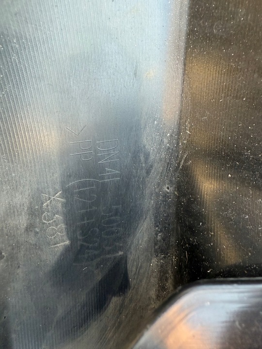 фото №16, Mazda mx30 бампер перед