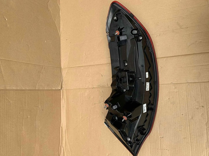 фото №9, Mercedes w253 glc купе рестайлінг лампа ліва задня led a2539060602