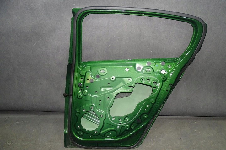 фото №9, Peugeot 308 t10 21- двері праві зад задні hb