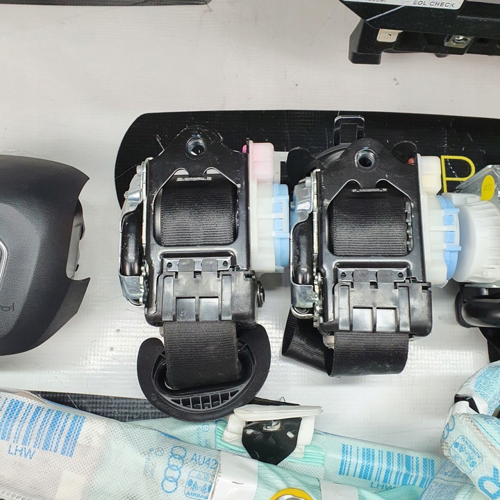 фото №8, Q5 80a панель консоль подушки ремені подушка безпеки