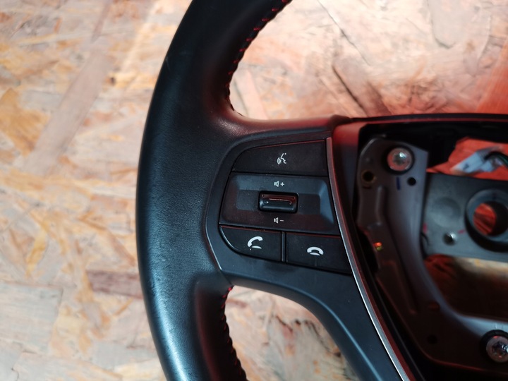 фото №9, Hyundai i20 ii кермо шкіряний синя nić