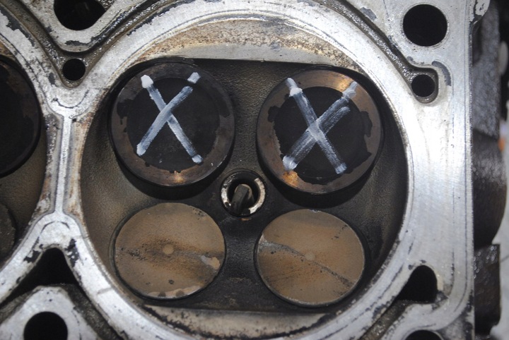 фото №13, Головка правая 06e103374a audi a6 c6 2.4 v6 bdw