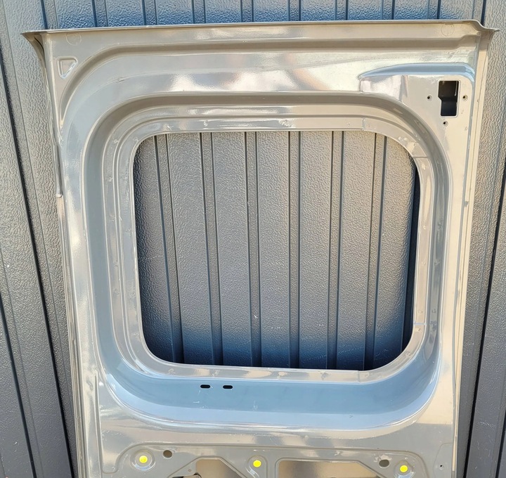 фото №10, Дверь правые зад задние vivaro trafic primastar fv