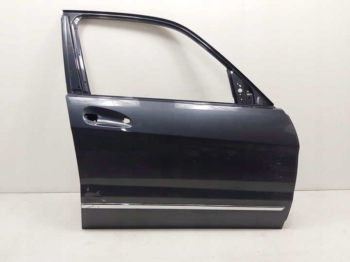 фото №1, Дверь правые перед передние mercedes glk x204 204