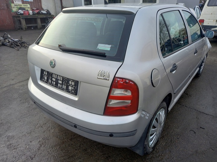 фото №10, Skoda fabia i бампер зад задній задній lf7t 9102