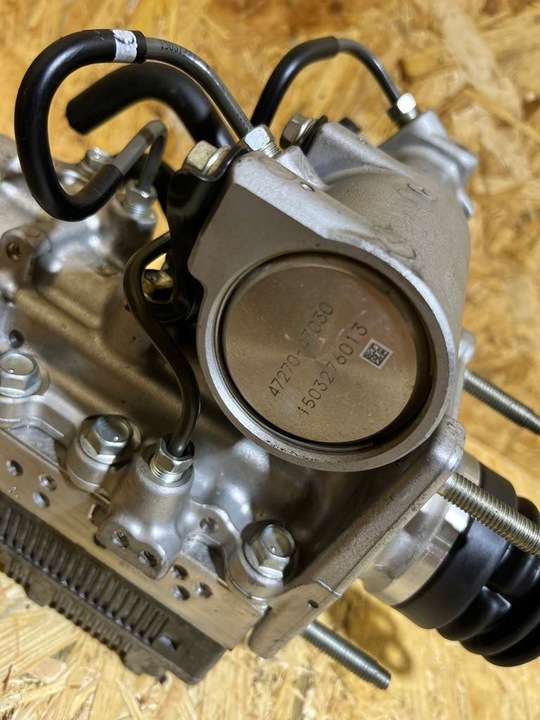 фото №8, Насос тормозная abs toyota auris ii lexus ct 200h 47270-47030 оригинал