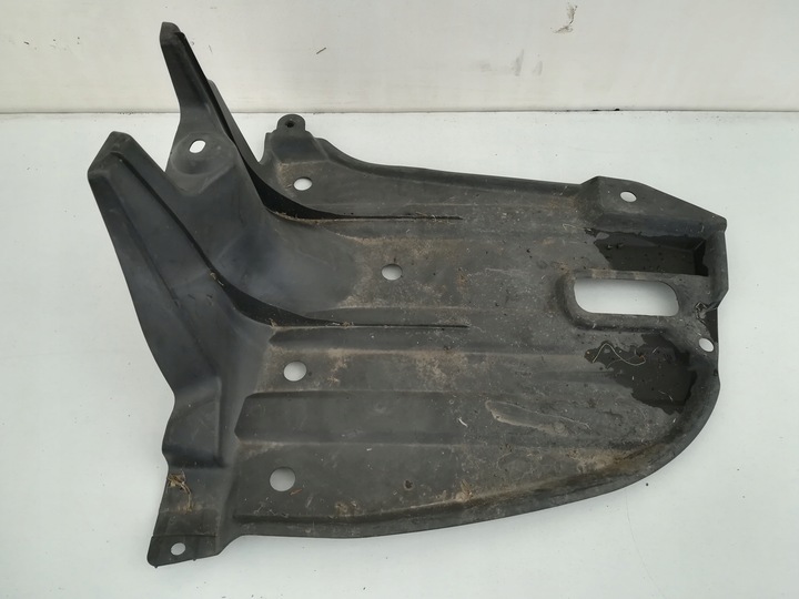 фото №1, Защита пол бампера зад левая 58398-05020 toyota avensis t25