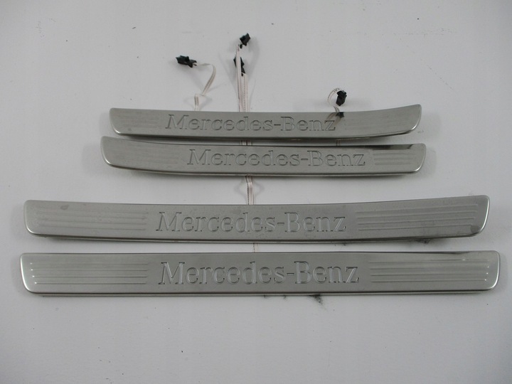 фото №1, Планка накладка порогова mercedes gle a167 led