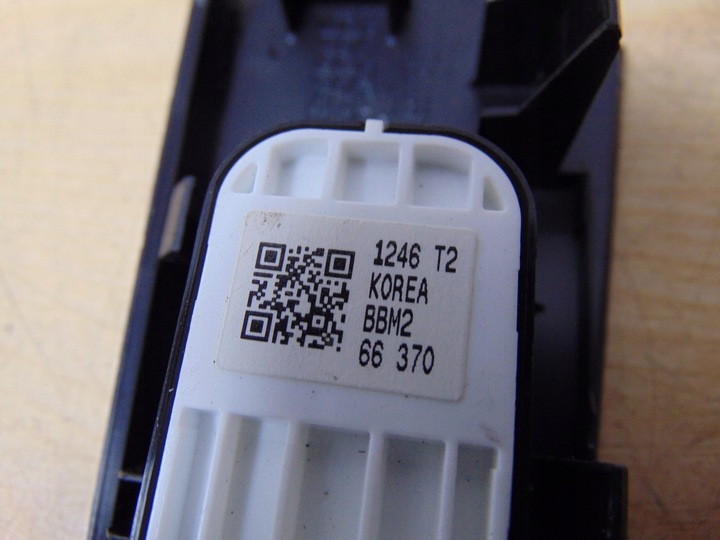 фото №7, Перемикач скла праві зад mazda 3 bl 09-