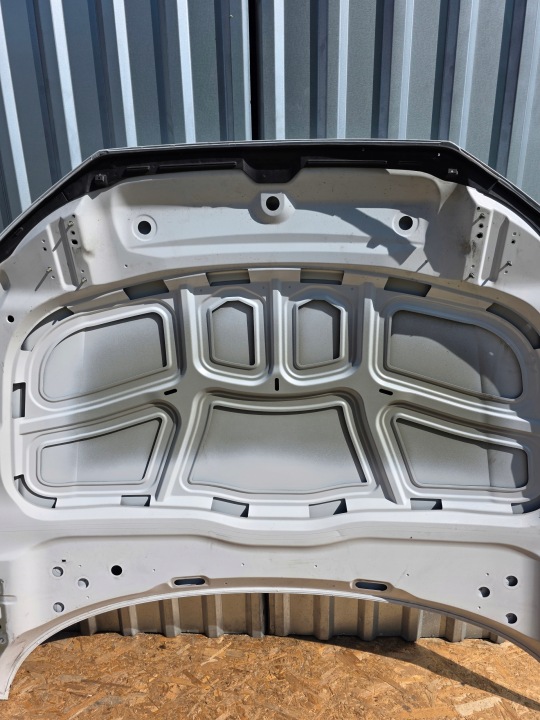 фото №9, Audi a4 b9 капот крышка двигателя 8w0