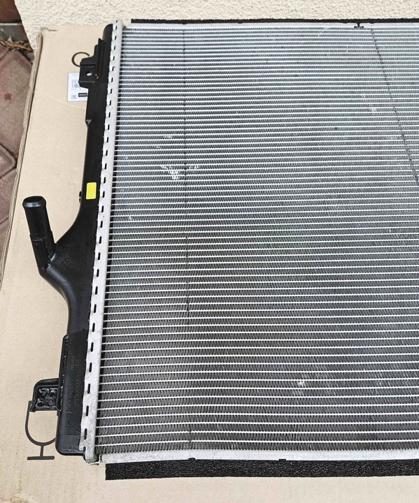 фото №10, Радіаторів води hyundai genesis gv70 electrified гібрид 253l0ds000