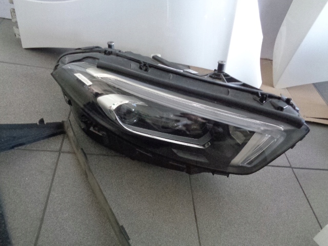 фото №10, Капот бампер крило mercedes a-klasa w177 amg набір колір 149 1.3 tce