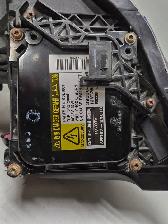 фото №12, Опис !!! лампа праві перед фара ксенон eu toyota avensis t25 рестайлінг 2006-