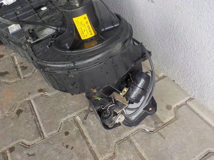 фото №5, Vw t4 96-99r обігрівач перед корпус комплект