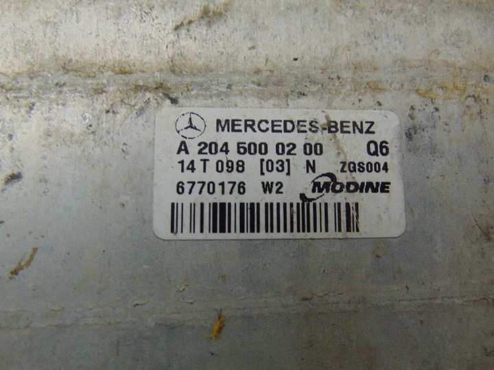 фото №15, Радиаторов интеркулер mercedes w204 a2045000200