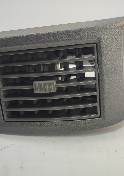 фото №1, Решётка воздуховод левый перед citroen jumper ls385813