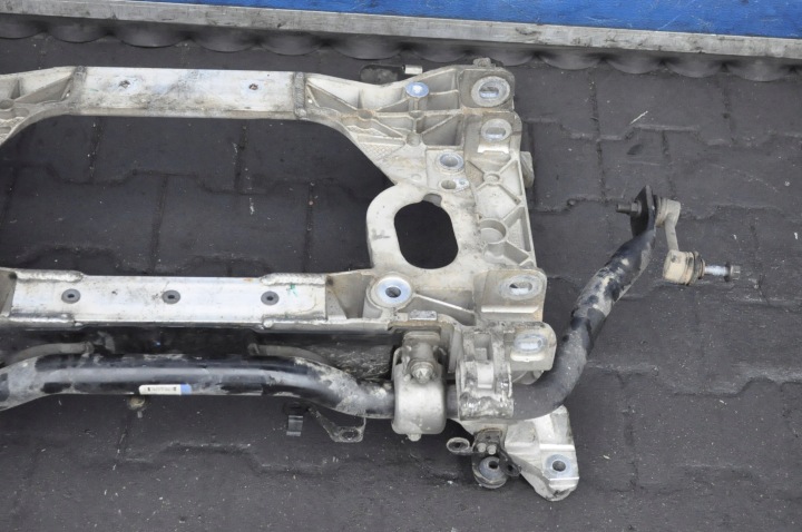 фото №8, Maserati levante sq4 3.0b подрамник перед 670102652 670102650