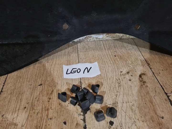 фото №2, Шумоизоляция капота seat leon ii 2005/2012 год