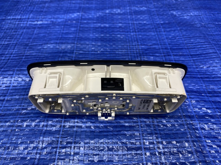 фото №5, Audi a3 s3 8v лампа кабіни стеля 8v0947111