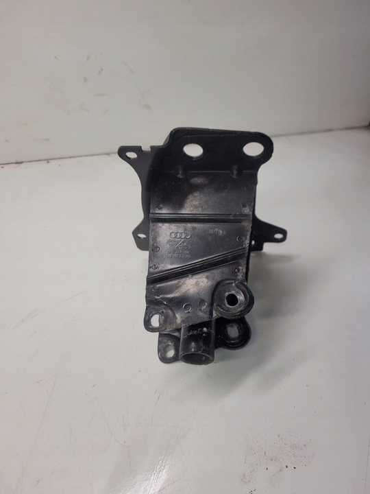 фото №1, Отбойник зона смятия правая audi a3 05-08 8p0807134