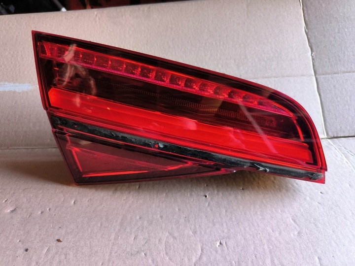 фото №1, Audi a8 d4 рестайлінг led matrix лампа зад задня w кришка багажника 4h0945093k 4h0945094k