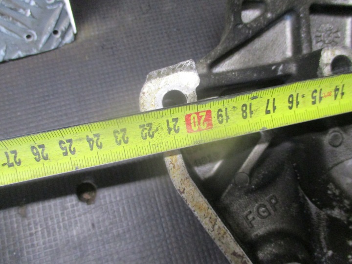 фото №8, Кронштейн двигателя 55192649 , 46517943 opel zafira b 1.9 cdti 05-14 r.