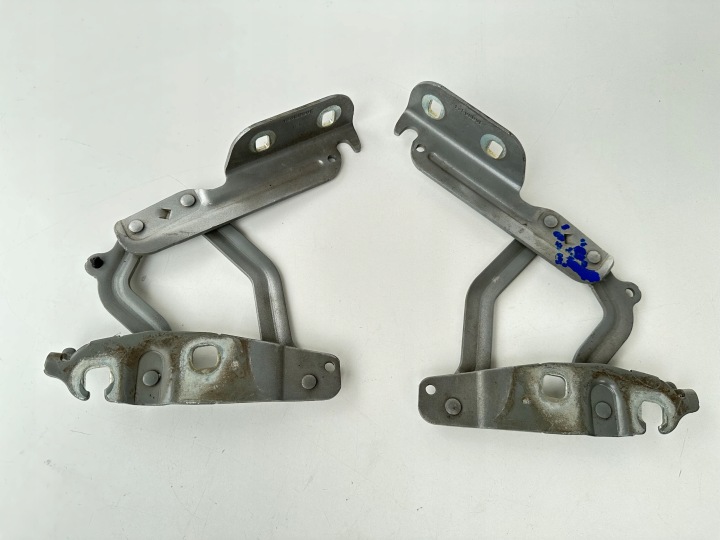 фото №6, Петля капота ford fiesta mk7 ba61-16801-ai ba61-16800-al правое левое комплект