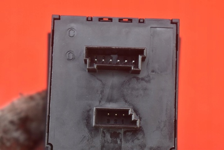 фото №8, Выключатель света аварийных 6945952 bmw e90 e91 04-10