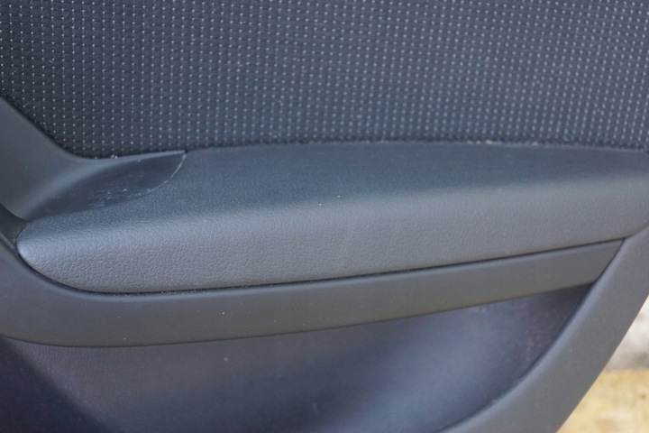 фото №12, Боковина дверь правый зад audi a4 b8 s-line